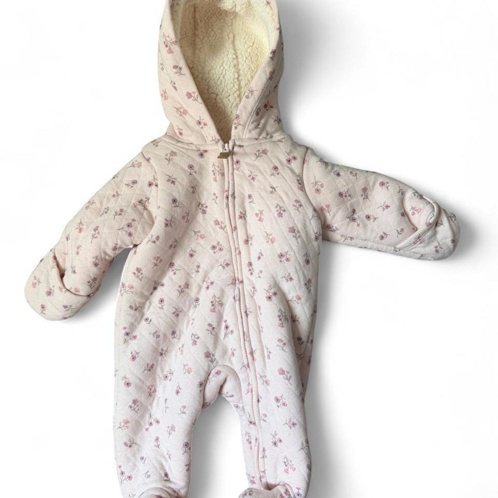 Carter's pink floral snowsuit with hood and fleece lining. Size: newborn 0 m